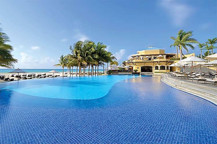 Luxe all inclusive Hotel Royal Hideaway Playacar Mexico